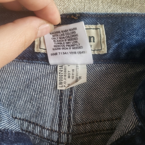 L.L Bean Womens Size 20 Classic Curvy Fit Jeans Plus Size Dark Wash - Picture 4 of 5